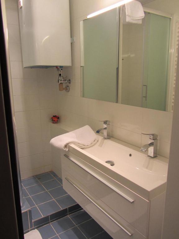 Apartment Margret Im Haus Sonnleitn ゾンネンアルペ・ナスフェルト 部屋 写真